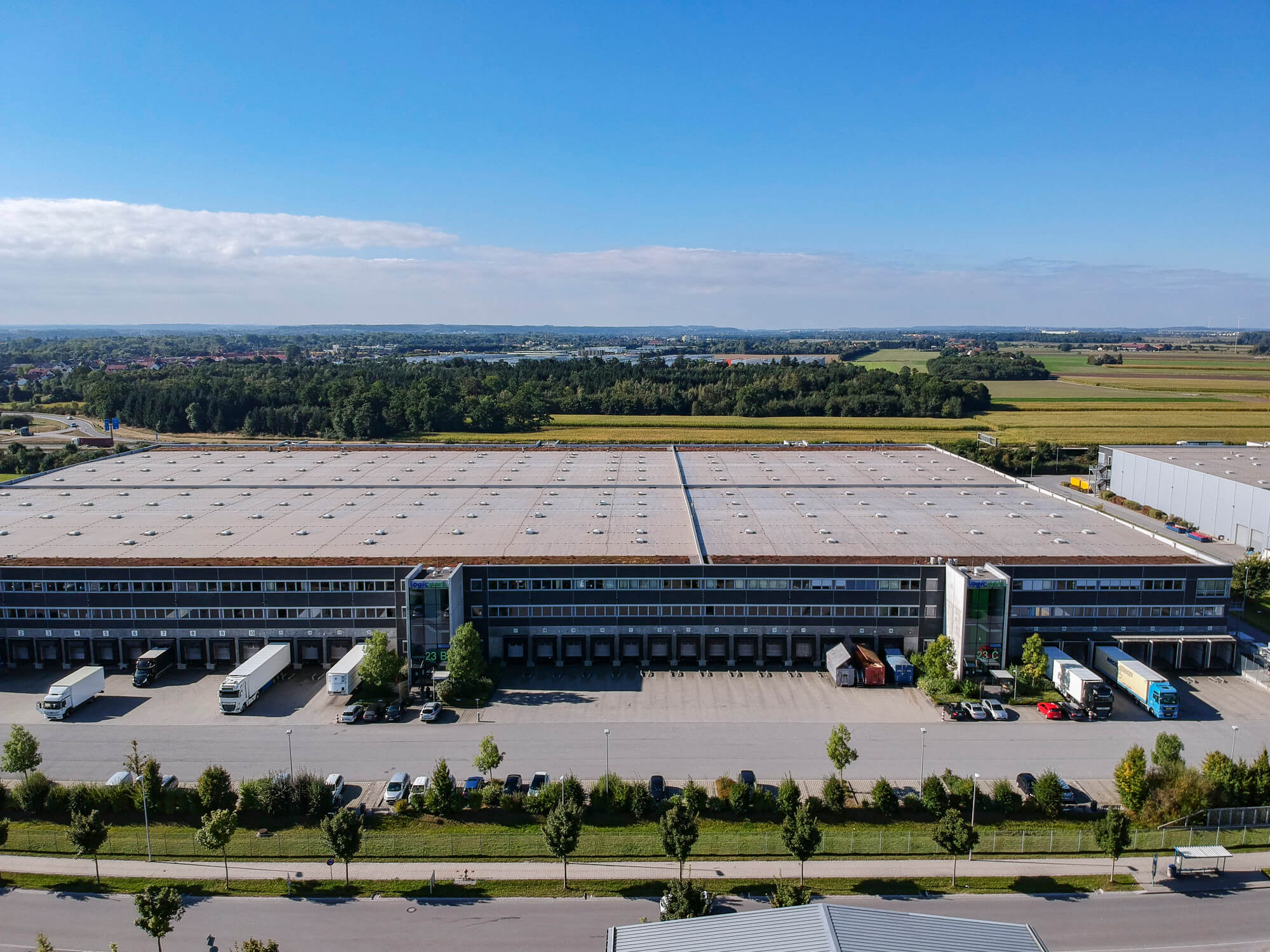 METRO-LOGISTICS-Bergkirchen-Warehouse